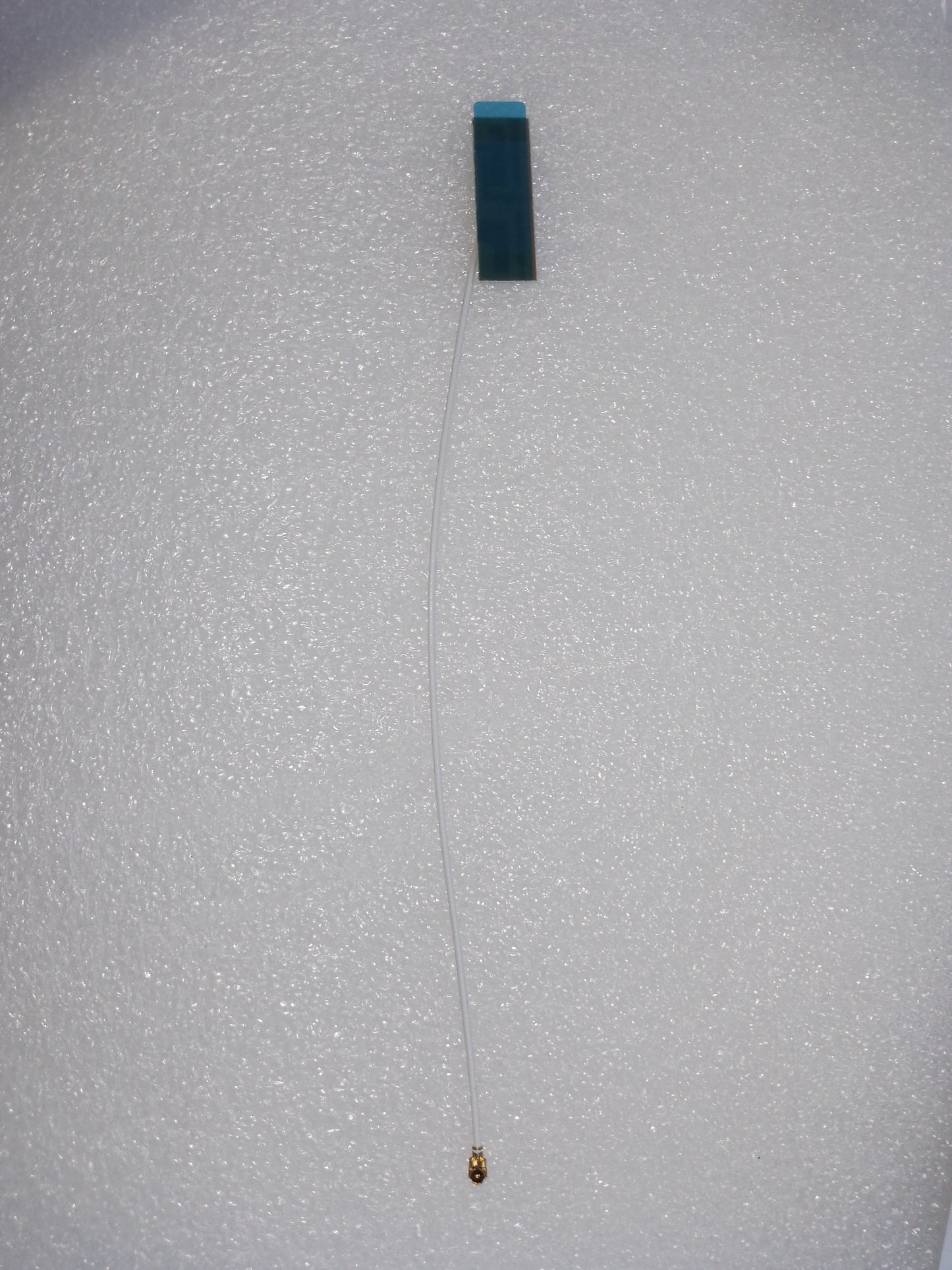 Internal Wi-Fi Antenna (Left)
