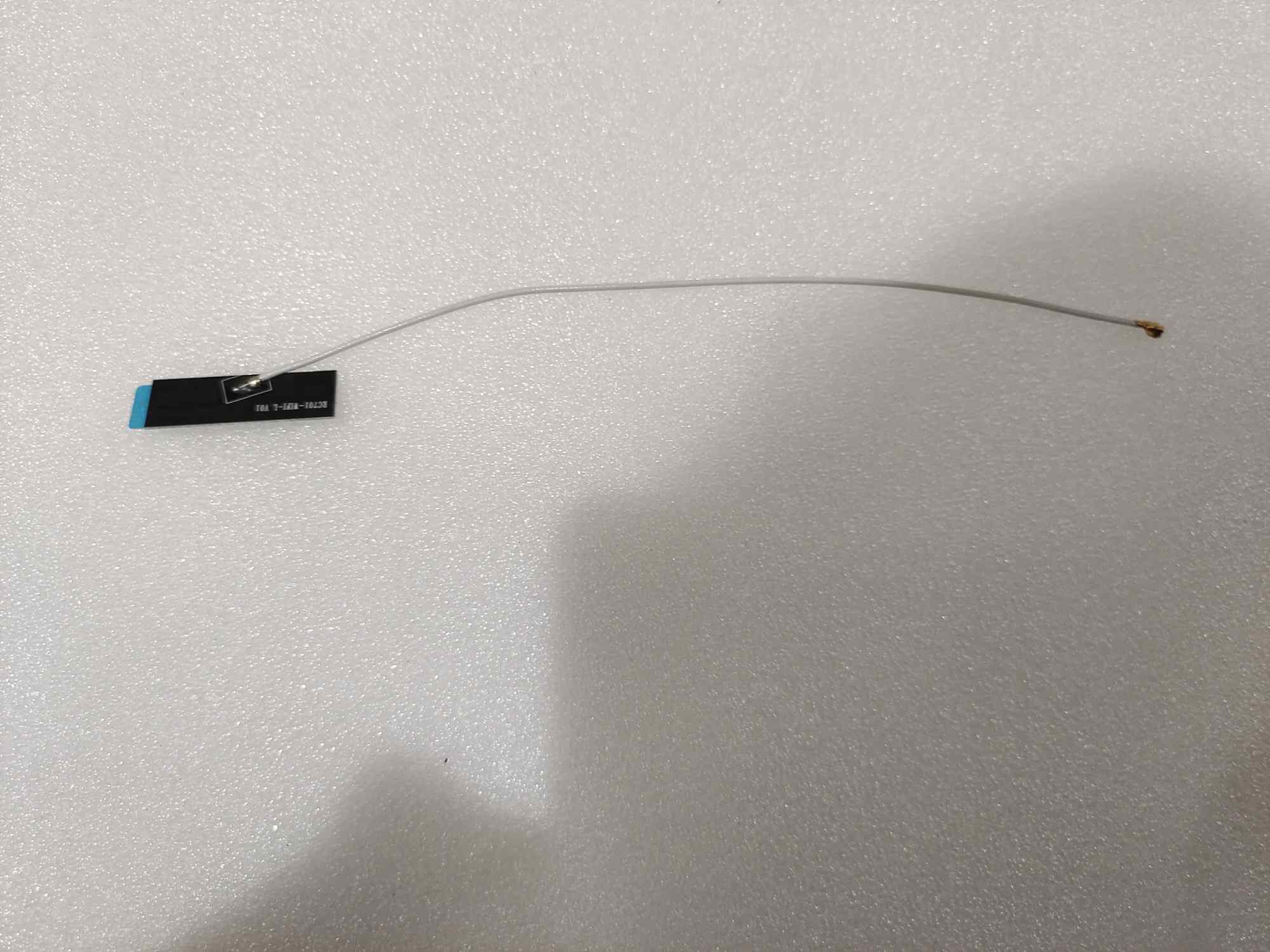 Internal Wi-Fi Antenna (Left)