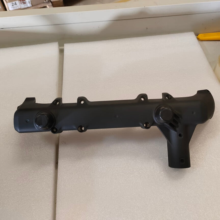 Frame Connector (Right)