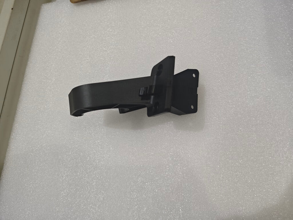 Aircraft Arm Fixing Piece (Rear Right)