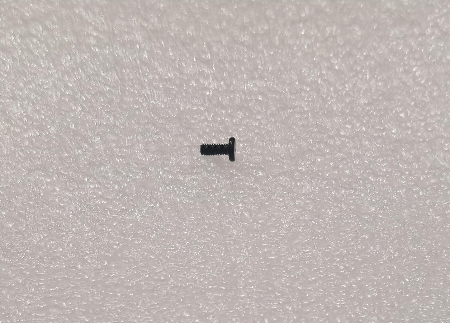 Screw M20-PC00500050-040010-0323-Y