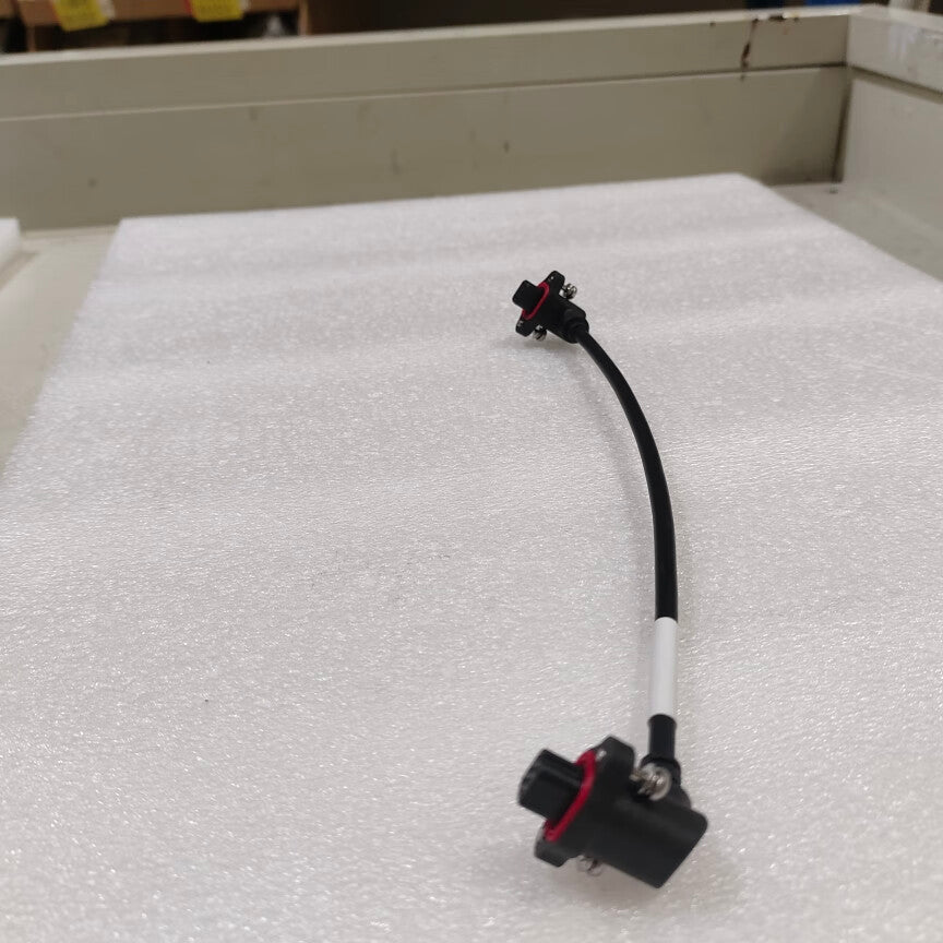 T100 Spotlight Signal Cable