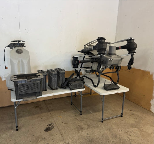 DJI AGRAS T50 Spray & Spread Package (Pre-Owned)