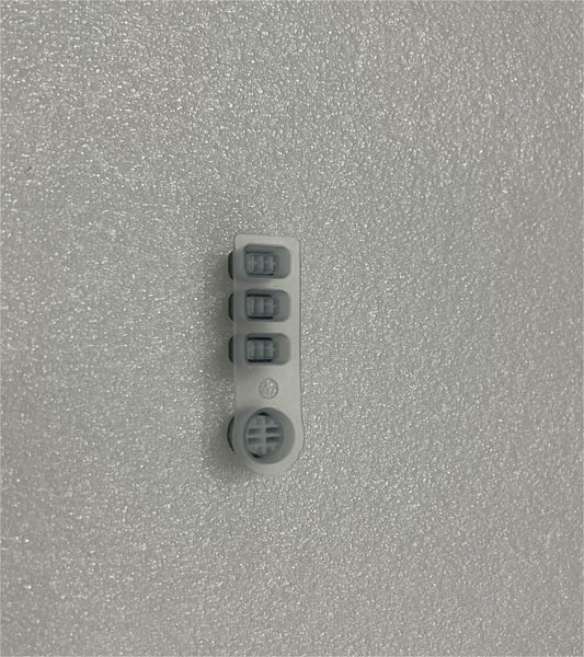 Right Side Buttons (R1/R2/R3)